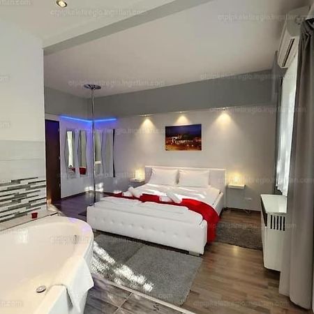 Velnoek Luxus Apartman Mako Exterior photo